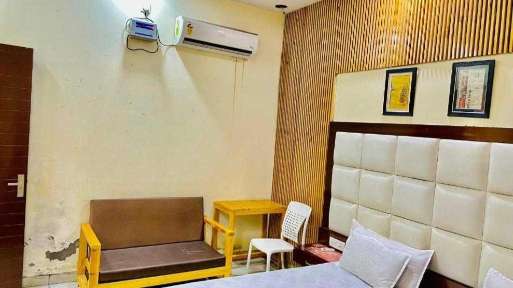 Hotel O The Miraj Sonipat Exterior photo